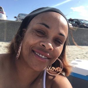 Meet your Posher, Marion